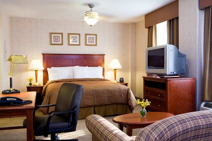 Homewood Suites By Hilton Hartford Downtown Номер фото