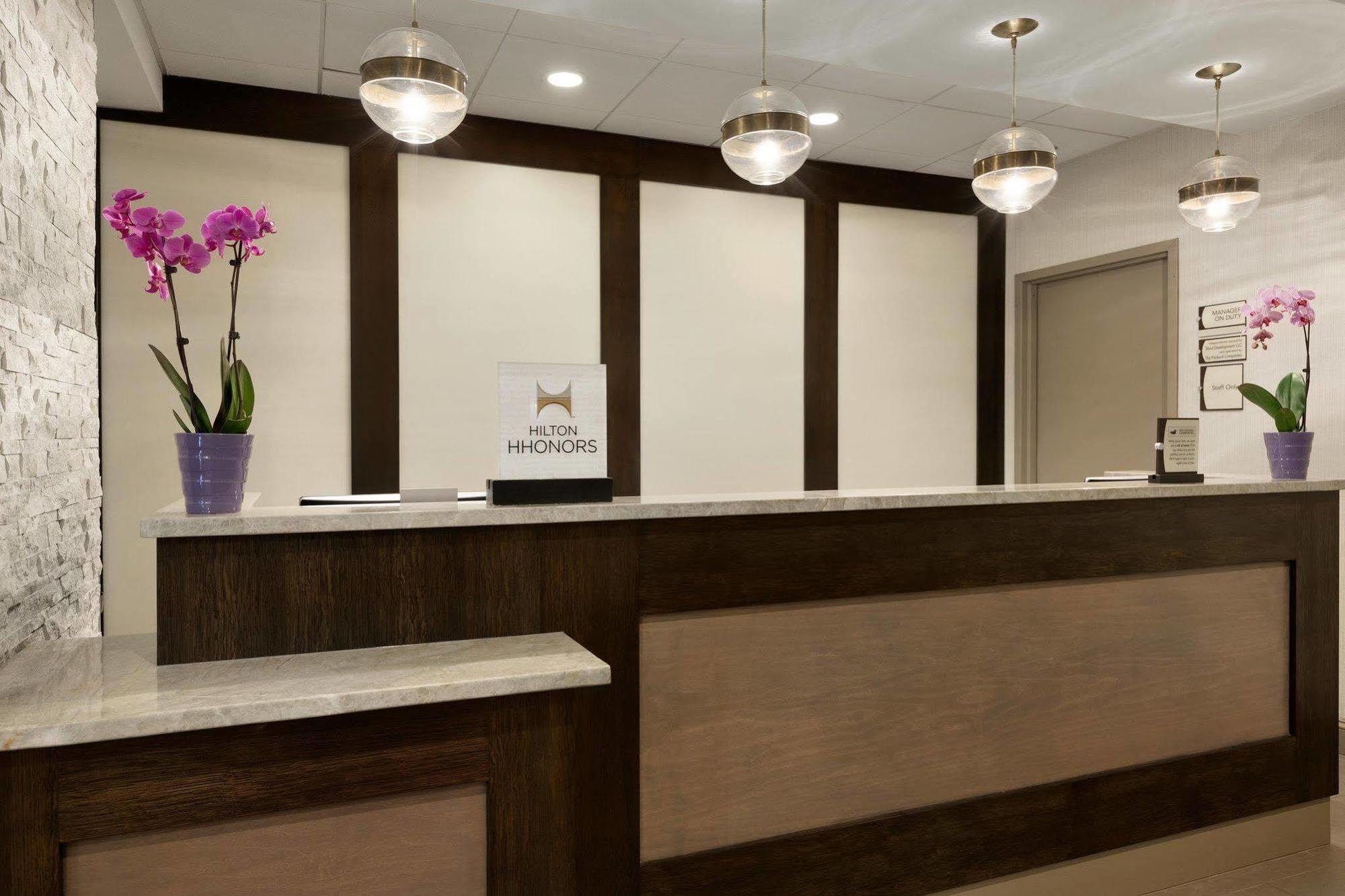 Homewood Suites By Hilton Hartford Downtown Екстер'єр фото