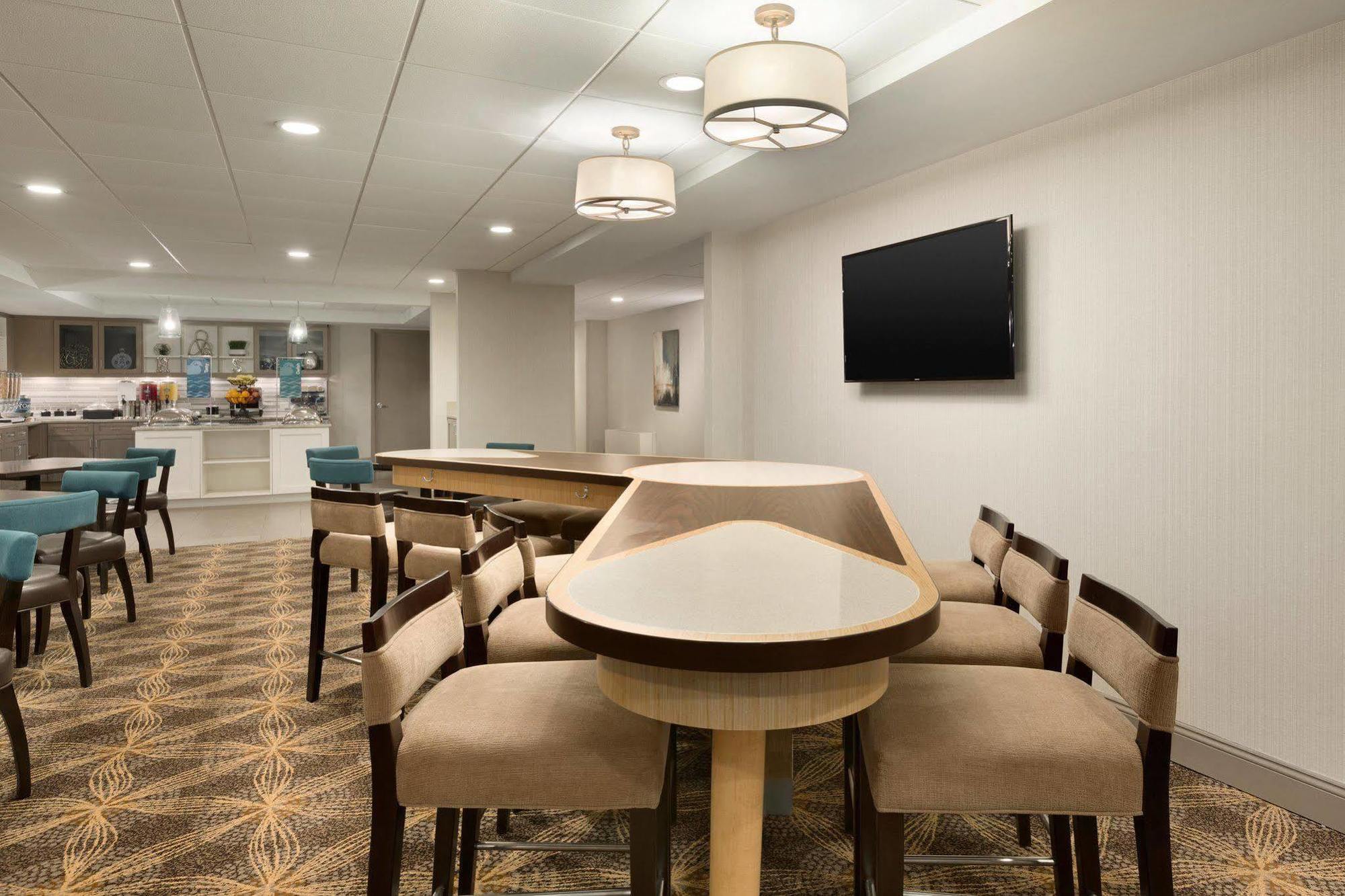 Homewood Suites By Hilton Hartford Downtown Екстер'єр фото