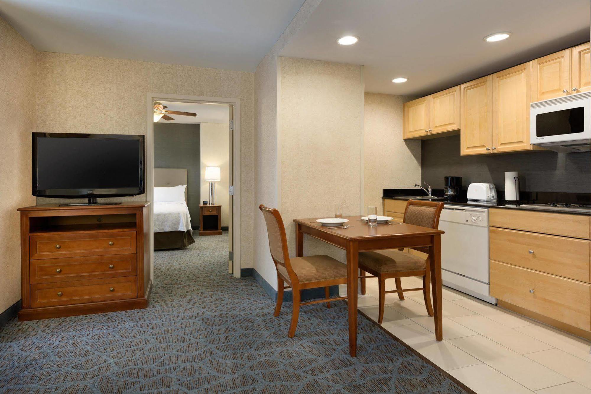 Homewood Suites By Hilton Hartford Downtown Екстер'єр фото