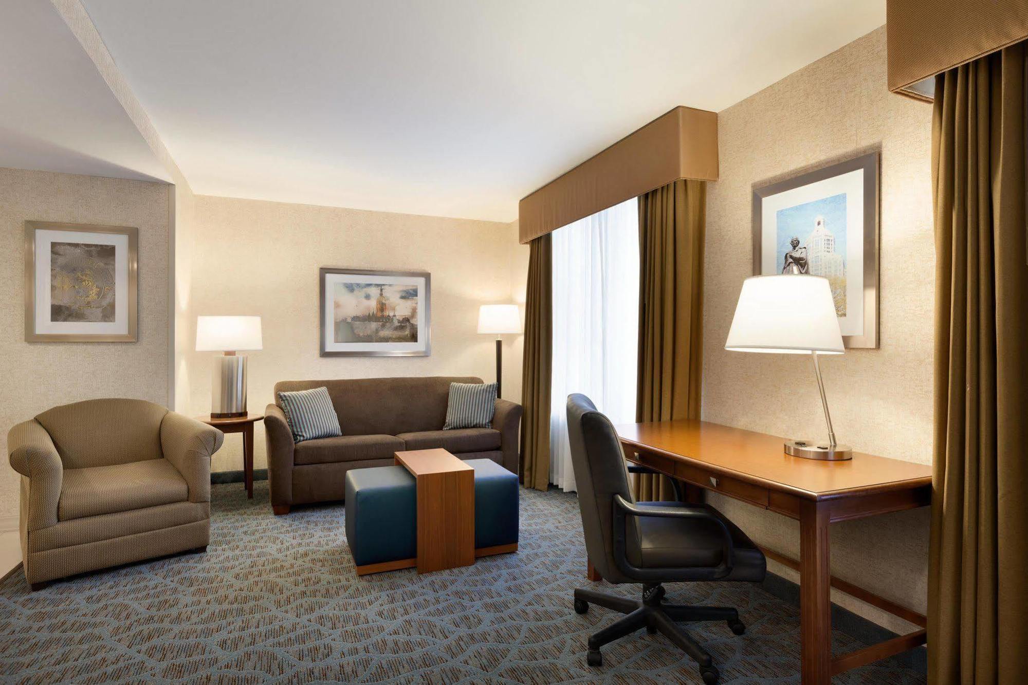 Homewood Suites By Hilton Hartford Downtown Екстер'єр фото